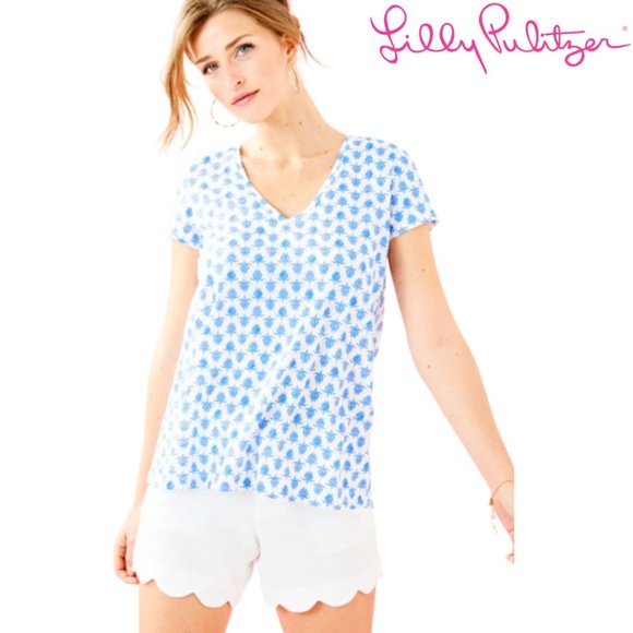 Lilly Pulitzer Tops - Lilly Pulitzer Etta Toe to Toe Turtle Tee